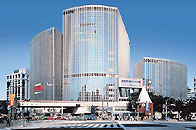 Yurakucho Mullion [Tokyo]