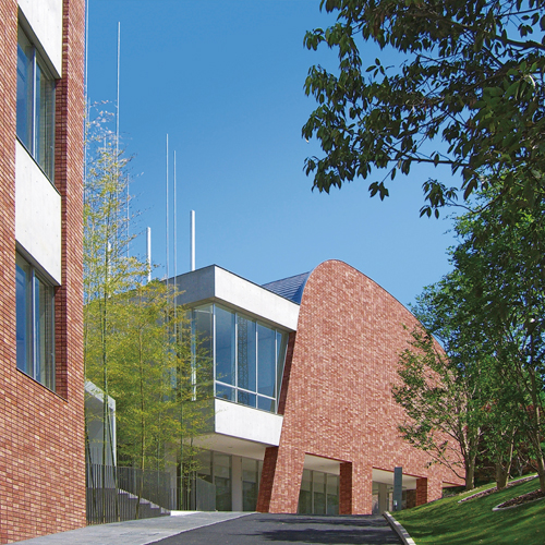 International College for Postgraduate Buddhist Studies [Tokyo]