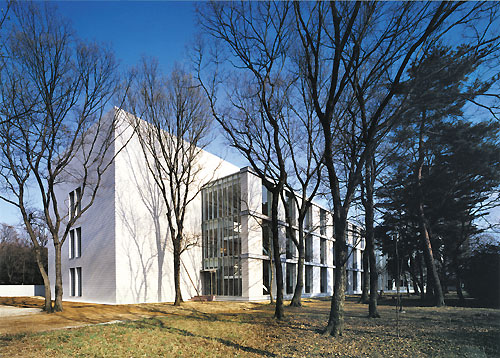 NIHON PHARMACEUTICAL UNIVERSITY bldg. No.3 [Saitama]