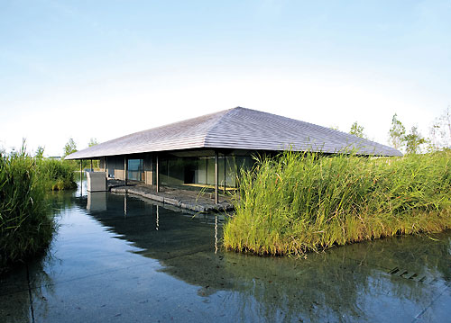 SAGAWA ART MUSEUM Raku Kichizaemon-Kan [Shiga]