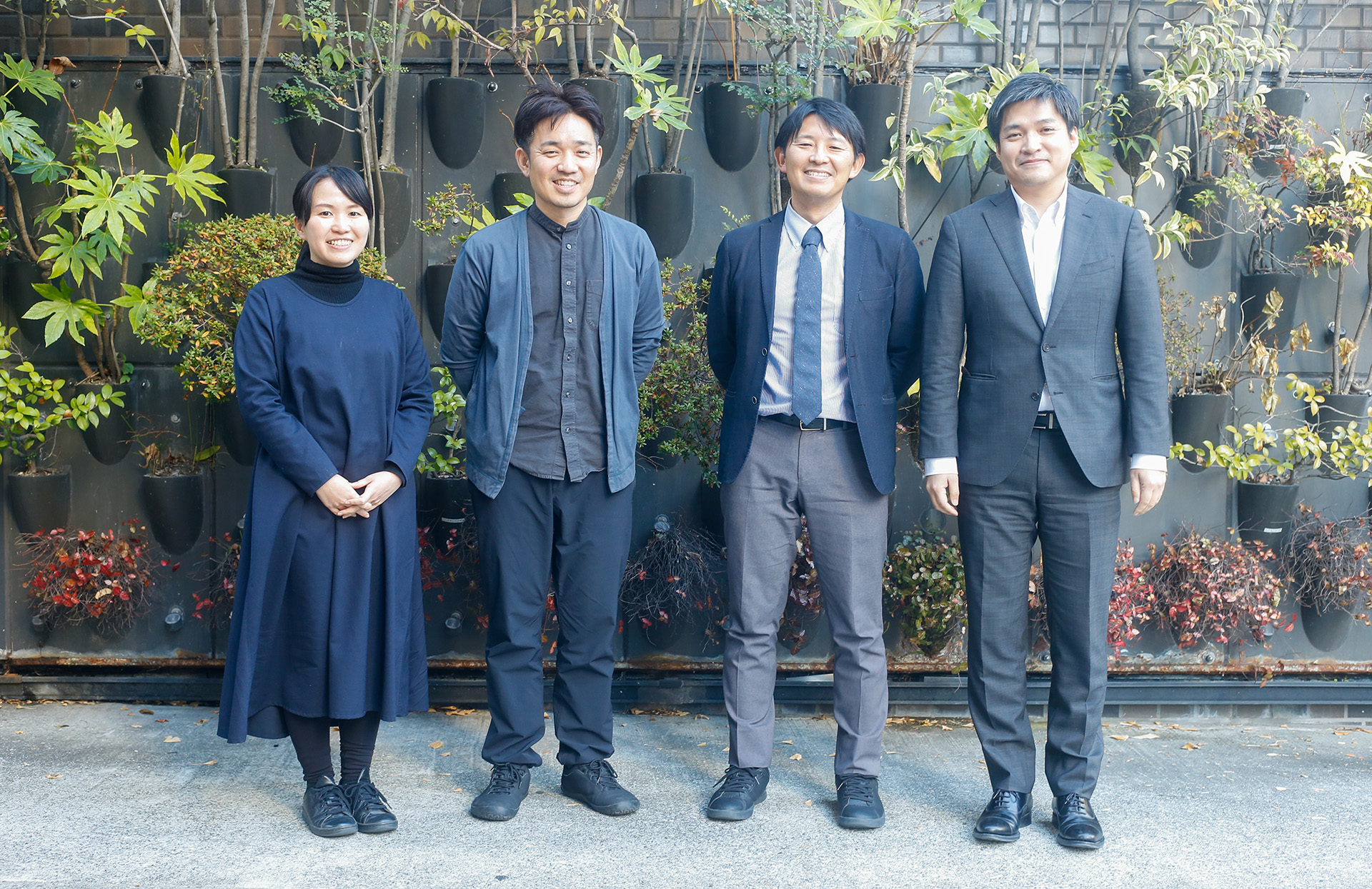 左から、設計担当：大石、山崎、施工担当：那良、構造設計：濱田