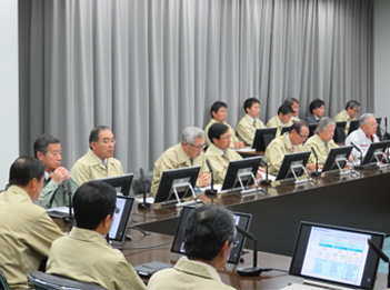 各拠点との合同対策会議(東京)
