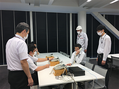 東京本店：衛星電話（子機）通信確認訓練