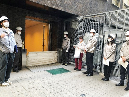 大阪本店：防潮シート設置訓練　