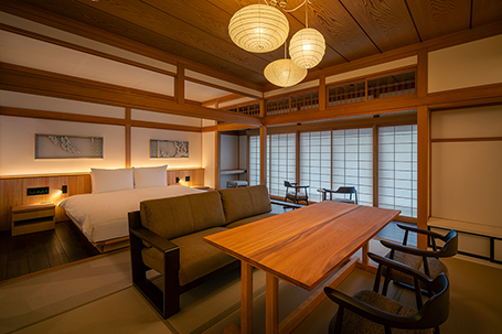 島茂屋内観写真