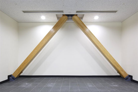 ブレース（集成材，圧着接合）